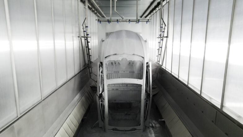 tesla giga berlin exprime son soutien à ig metall, renforçant la collaboration avec les syndicats pour améliorer les conditions de travail et promouvoir les droits des employés.