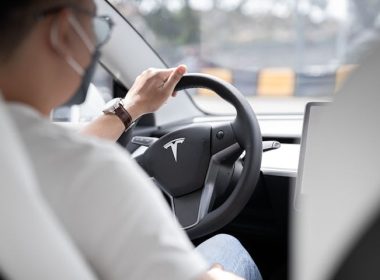 découvrez les opportunités d'emploi chez tesla pour la recharge commerciale en europe. rejoignez une entreprise innovante et contribuez à la mobilité durable.