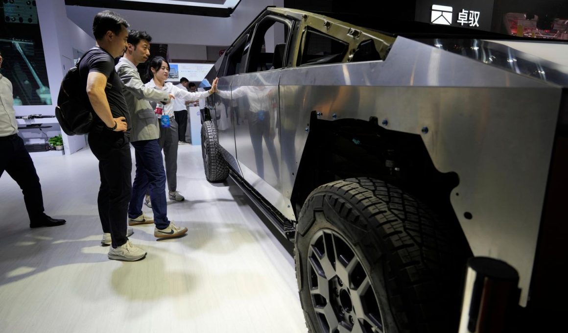 les ventes en gros de tesla en chine augmentent de 9 % en janvier, témoignant d'une forte demande sur le marché chinois.