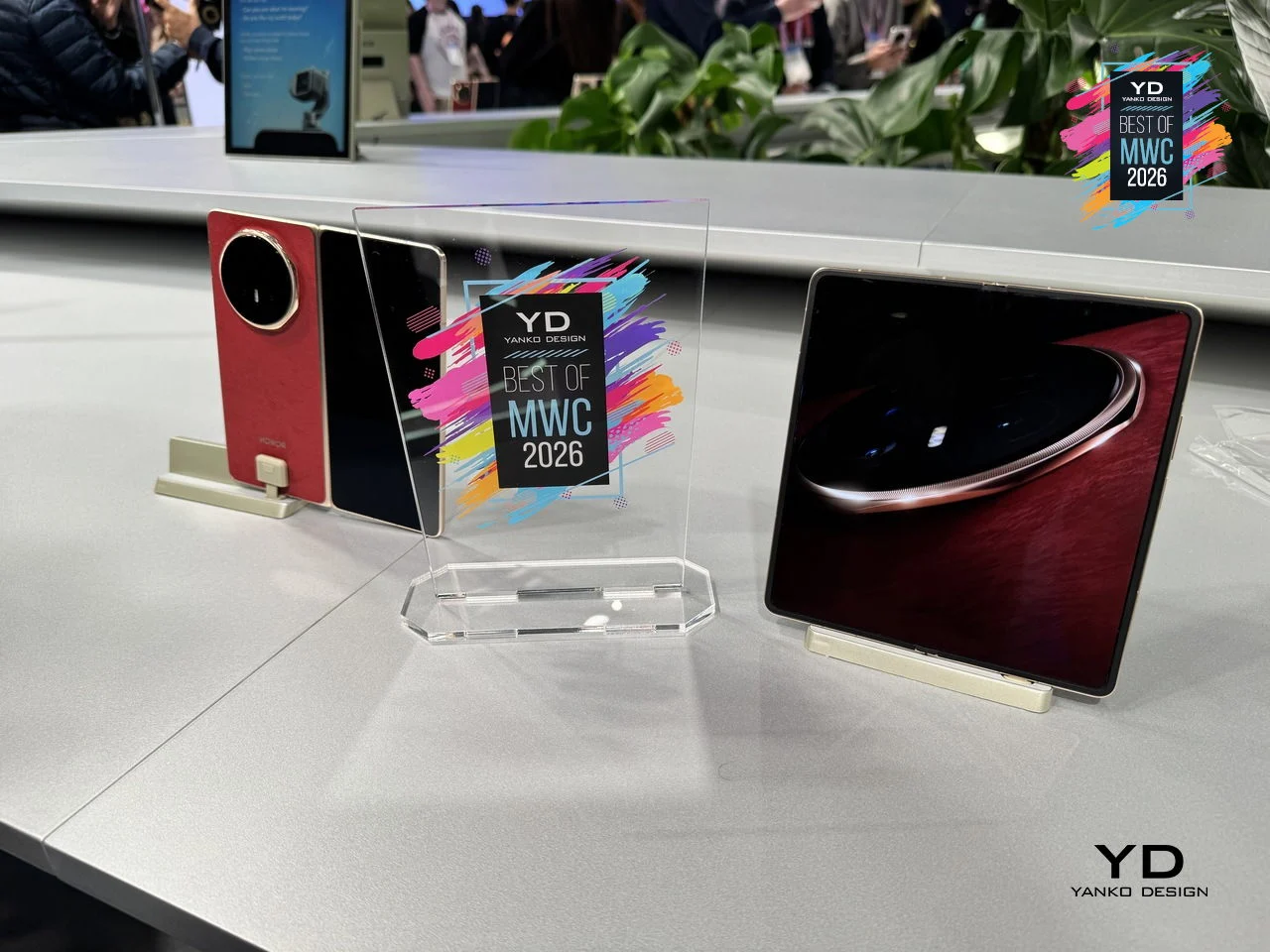 Honor Magic V6 Foldable Phone