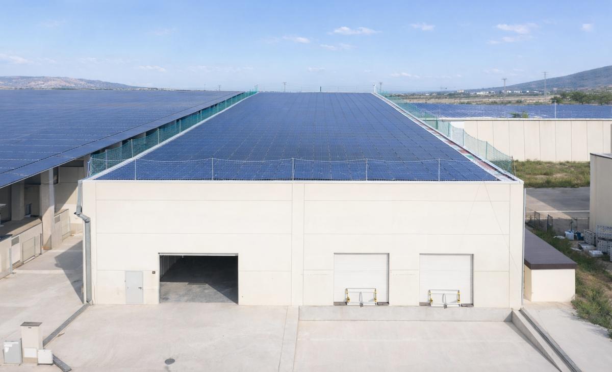 Autoconsommation photovoltaïque et batteries à grande capacité Autoconsommation photovoltaïque et batteries à grande capacité